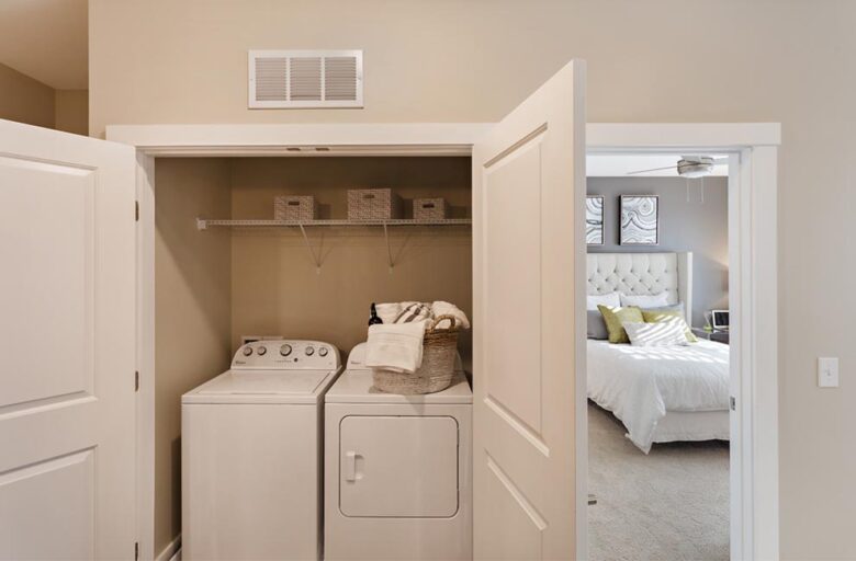 Gallery Image (2 of 31)